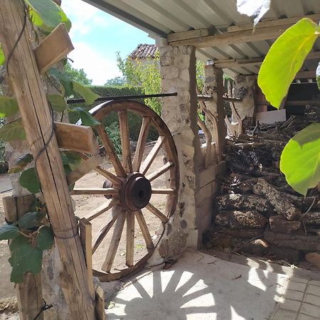 Casa Rural Mi Descanso Valdefuentes de Sangusín 외부 사진