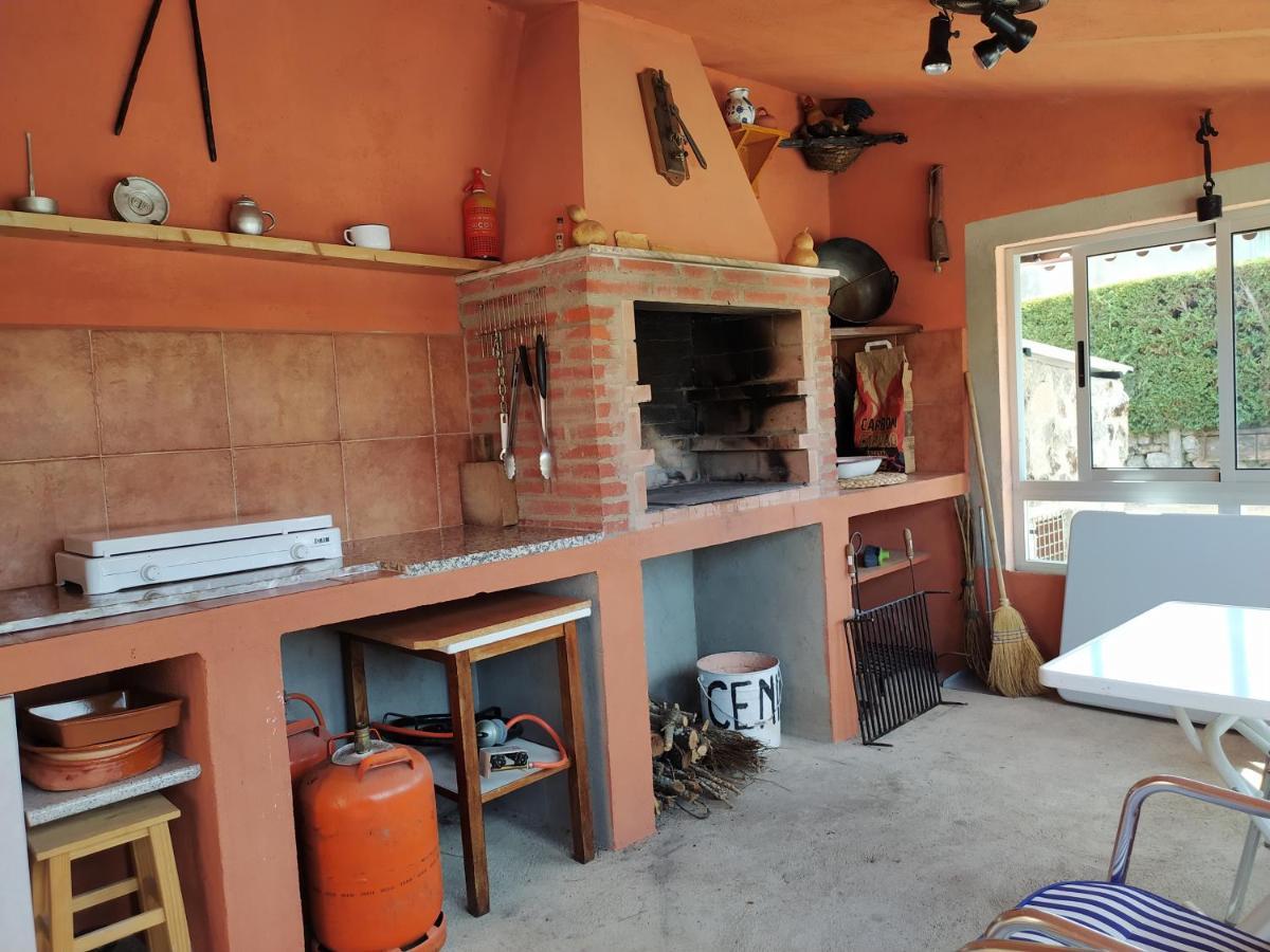 Casa Rural Mi Descanso Valdefuentes de Sangusín 외부 사진