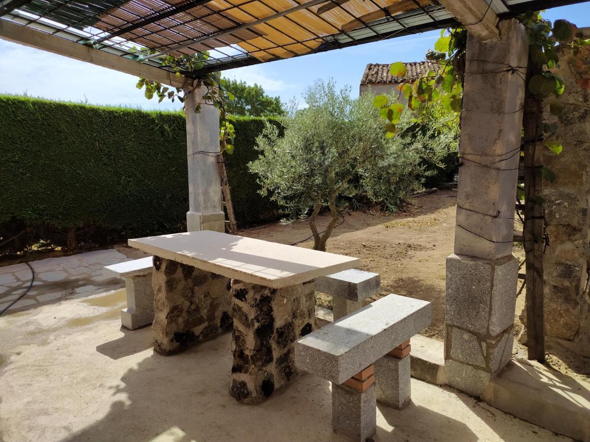 Casa Rural Mi Descanso Valdefuentes de Sangusín 외부 사진