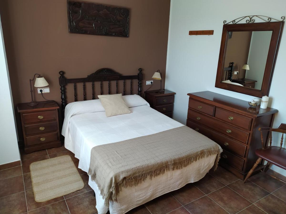 Casa Rural Mi Descanso Valdefuentes de Sangusín 외부 사진