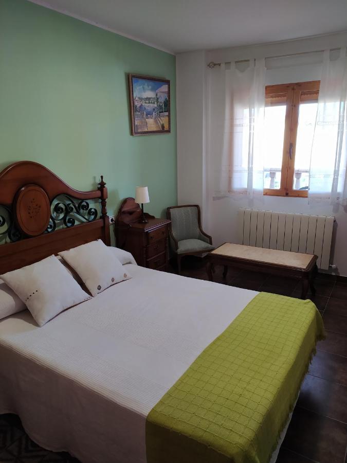 Casa Rural Mi Descanso Valdefuentes de Sangusín 외부 사진