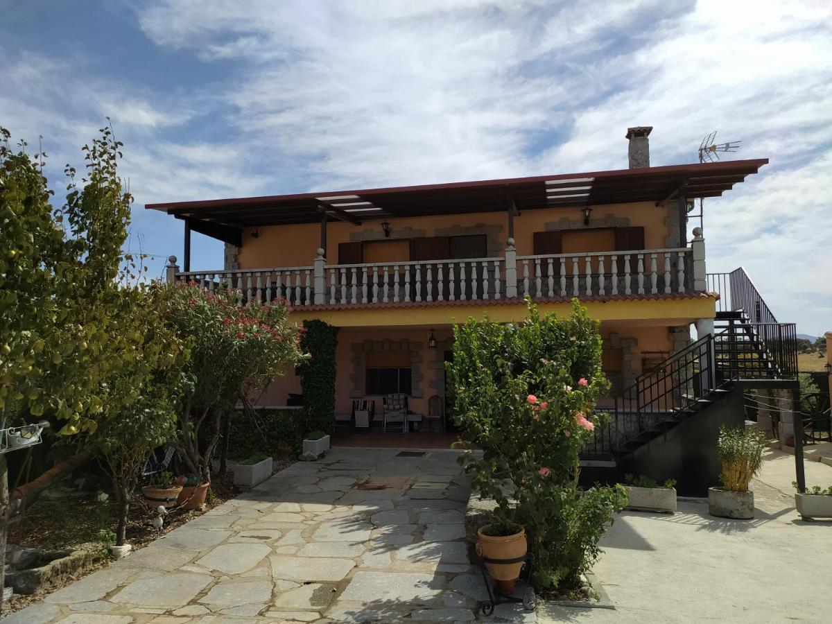 Casa Rural Mi Descanso Valdefuentes de Sangusín 외부 사진