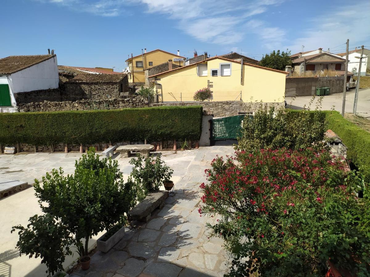 Casa Rural Mi Descanso Valdefuentes de Sangusín 외부 사진